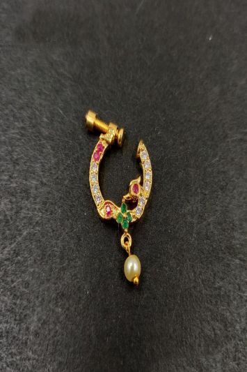 Ethnic Nose Pin In Stone And Beaded Work For Wedding