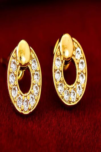 Gold Alloy Earing Set In Stud Work For Wedding
