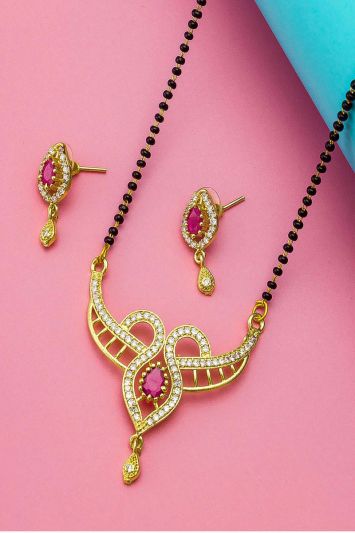 Gold Jewellery Mangalsutra Set For Women