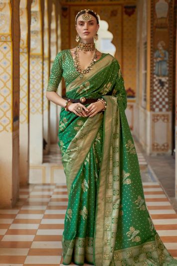 Green Color Smooth Silk Fabric Saree For Mehndi