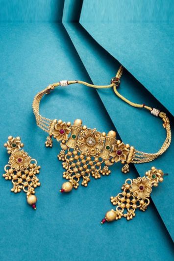 Multi Color Pearl-Studded Jewellery Set