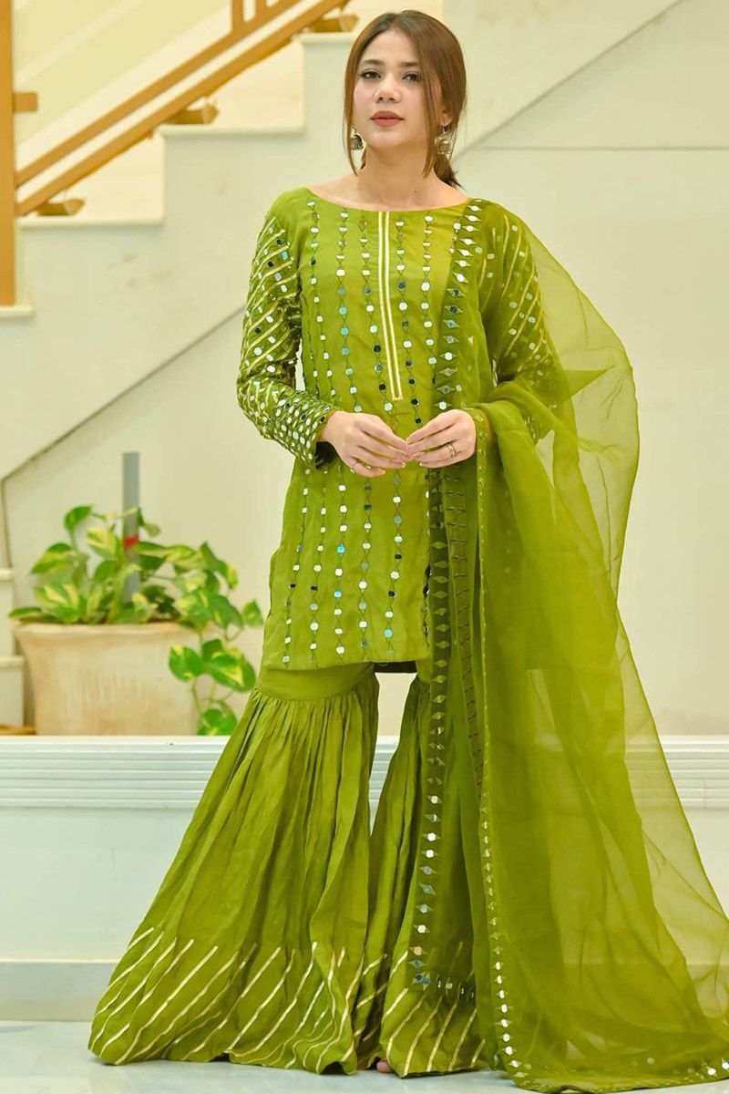 Mehndi sharara hotsell style