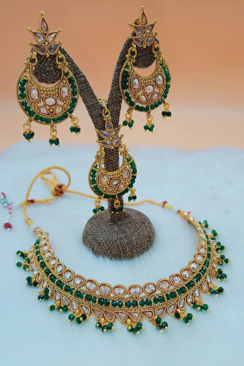 Buy Dark Green Asscher Beaded Necklace and Set online-KARAGIRI | FESTIVE  SALE – Karagiri Global